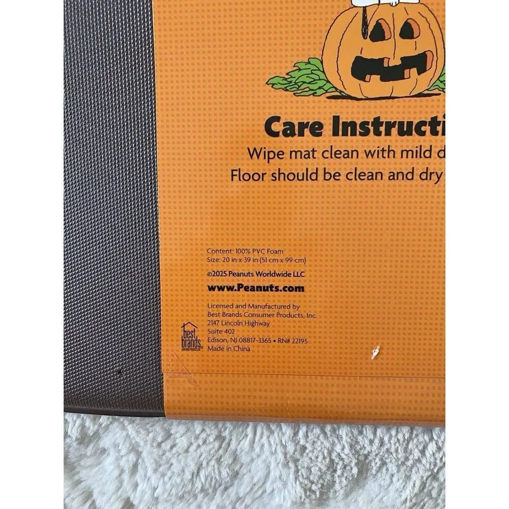 PEANUTS‎ Snoopy Vampire XL Anti-Fatigue Kitchen Mat 20” X 39” Halloween Bats NEW